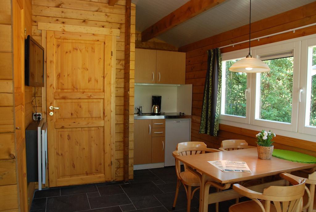 Camping "De Stuurmanskolk" Welsum Номер фото